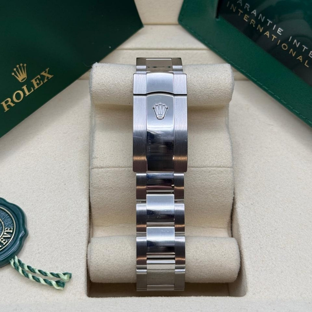 Rolex Datejust 41 Black Dial Oyster