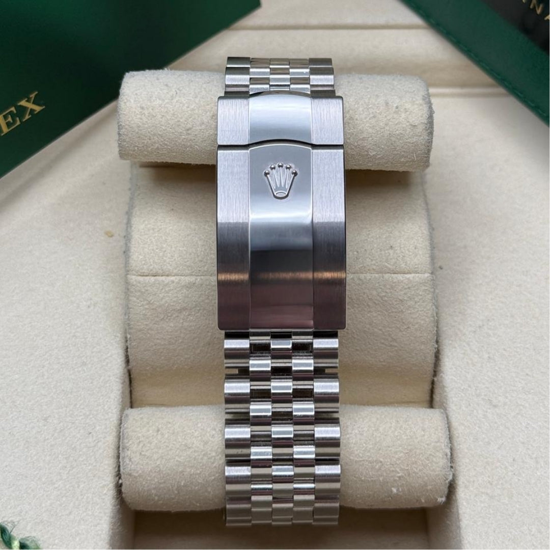 Rolex Sky-Dweller 42 Green Dial Jubilee