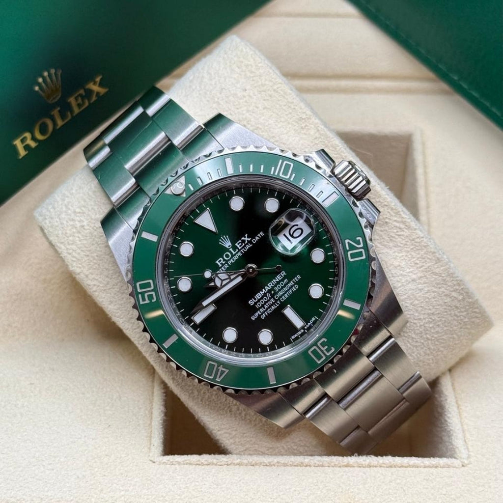 Rolex Submariner Date Hulk Oyster