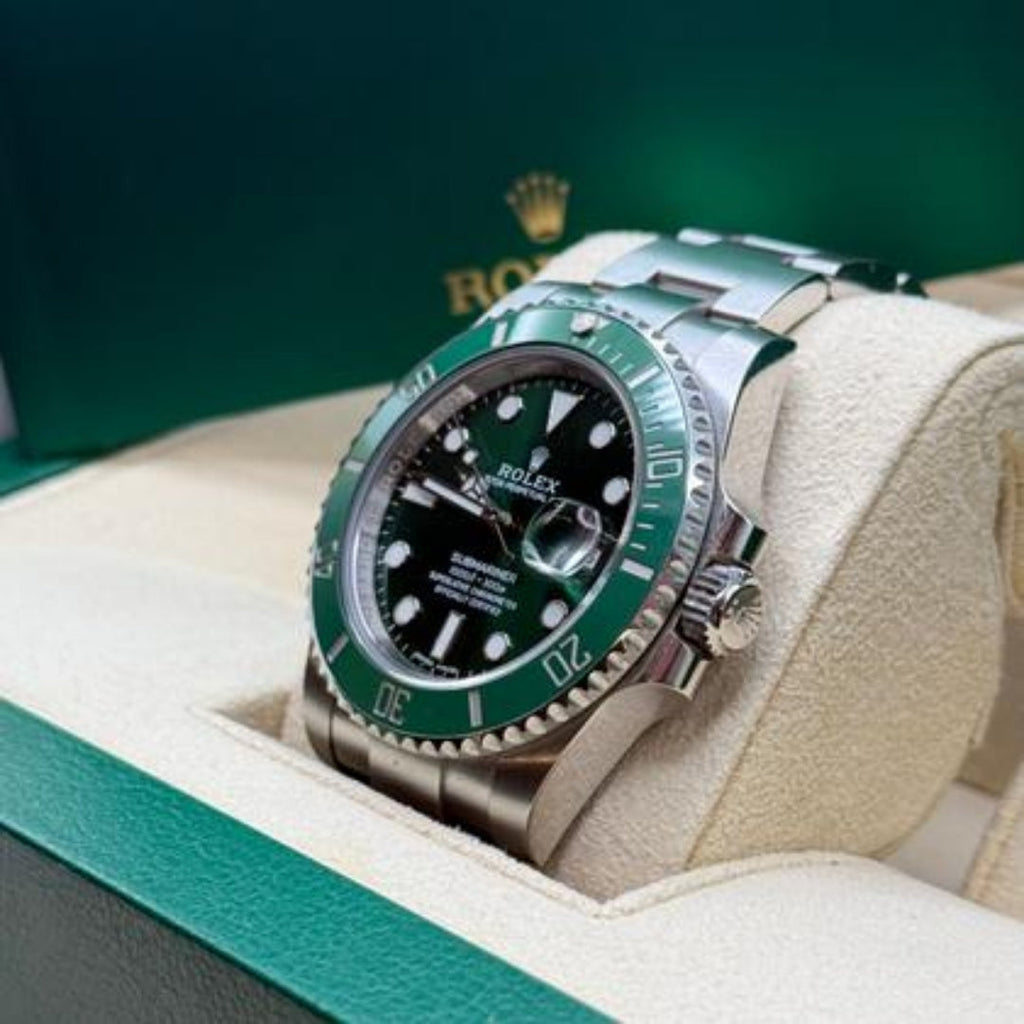 Rolex Submariner Date Hulk Oyster