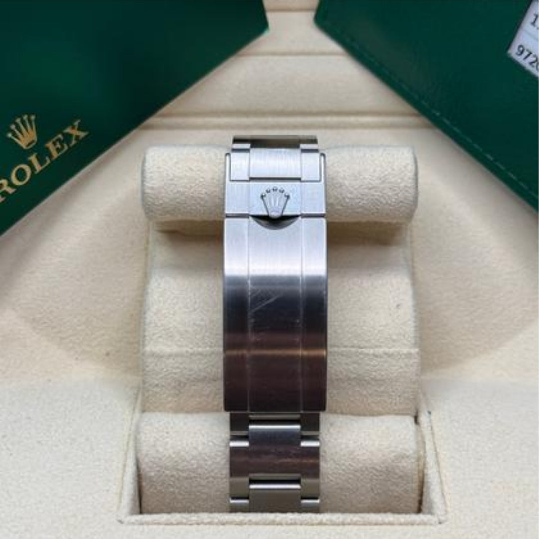Rolex Submariner Date Hulk Oyster