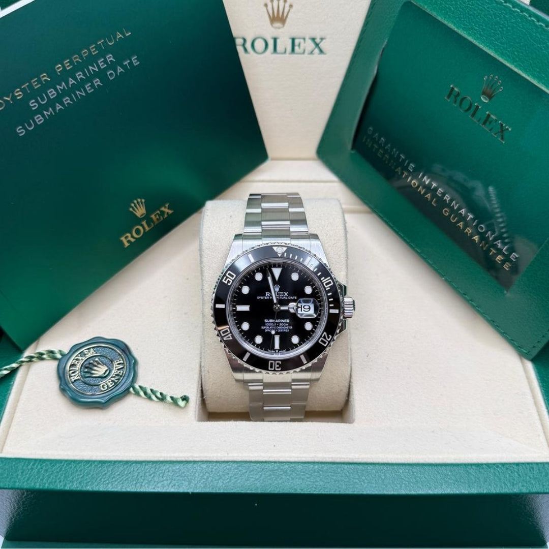 Rolex Submariner Date Black Dial Oyster
